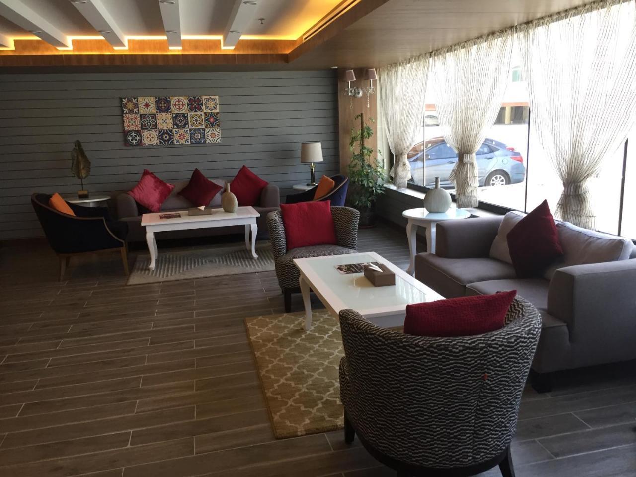 Golden Bujari Alulaya Hotel Эль-Хубар Экстерьер фото