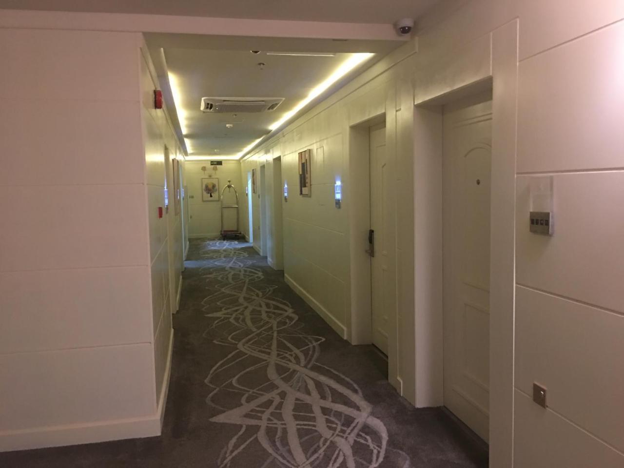 Golden Bujari Alulaya Hotel Эль-Хубар Экстерьер фото