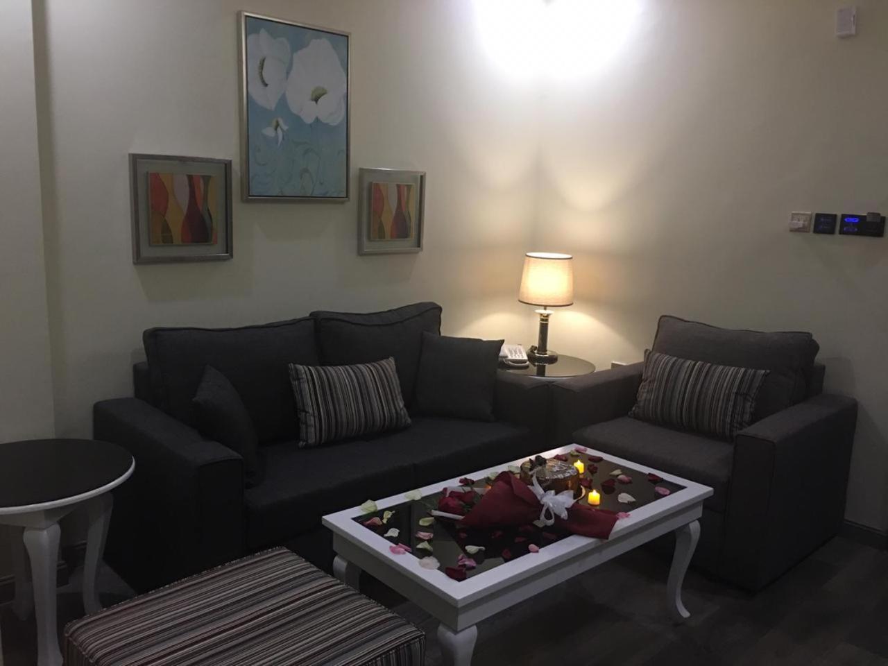 Golden Bujari Alulaya Hotel Эль-Хубар Экстерьер фото