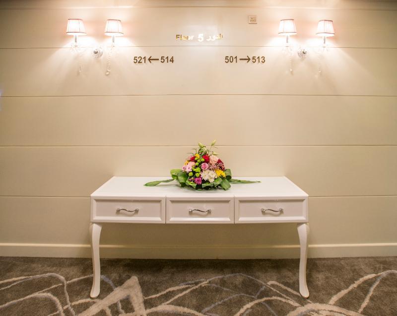 Golden Bujari Alulaya Hotel Эль-Хубар Экстерьер фото